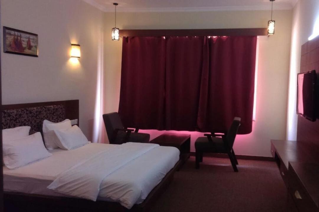 Neelkanth'S Bagar Inn Resort Jhunjhunu Екстериор снимка