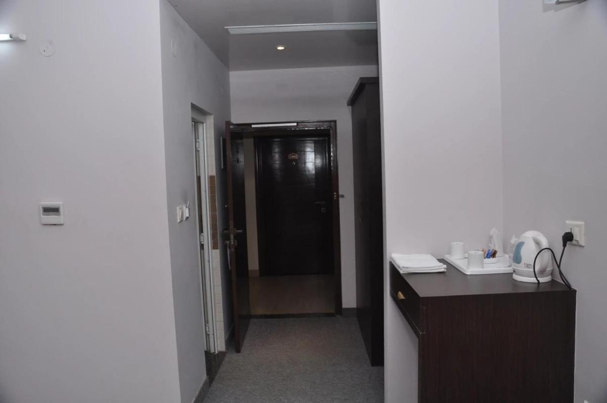 Neelkanth'S Bagar Inn Resort Jhunjhunu Екстериор снимка